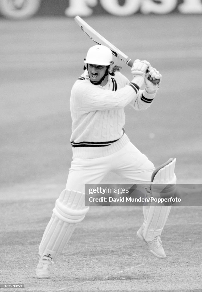 Worcestershire v Australia