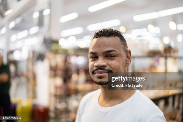 portrait of adult men - goatee stockfoto's en -beelden