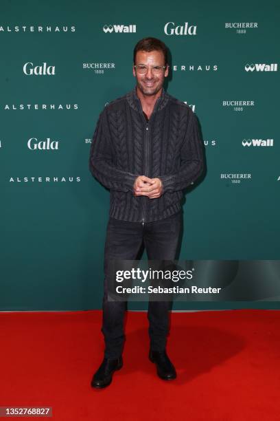 Stephan Luca attend the GALA Christmas Shopping Night at Alsterhaus on November 11, 2021 in Hamburg, Germany.