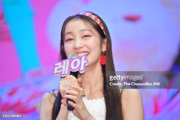 Lea of Secret Number attends the release showcase event for their third single album 'Fire Saturday' at Ilchi Art Hall on October 27, 2021 in Seoul,...