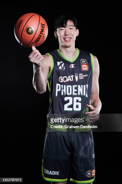 Zhou Qi of the Phoenix poses during the S.E. Melbourne Phoenix NBL headshots session at NEP Studios on November 11, 2021 in Melbourne, Australia.