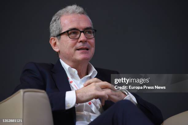 The CEO of Inditex, Pablo Isla, debates with the president of McKinsey Iberia, Alejandro Beltran in a dialogue entitled 'Leading the textile industry...