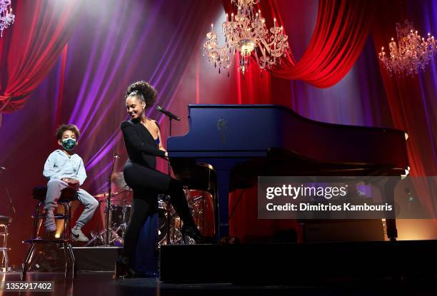 Alicia Keys performs for her son Genesis Ali Dean while performing live at the Apollo Theater for SiriusXM and Pandora's Small Stage Series in...