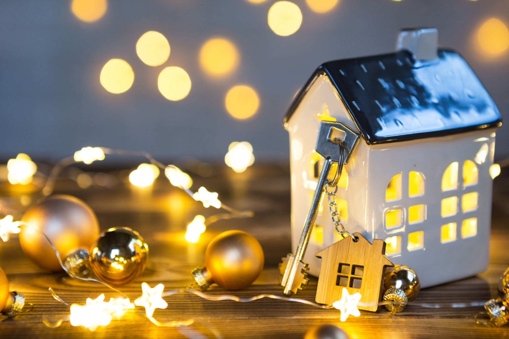 holiday real estate deals