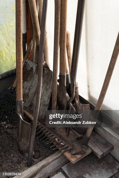 Dirty Rake Vintage Shovel Photos and Premium High Res Pictures - Getty Images