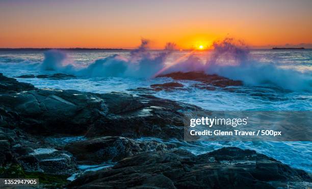 scenic view of sea against sky during sunset,jamestown,rhode island,united states,usa - rhode island stock-fotos und bilder