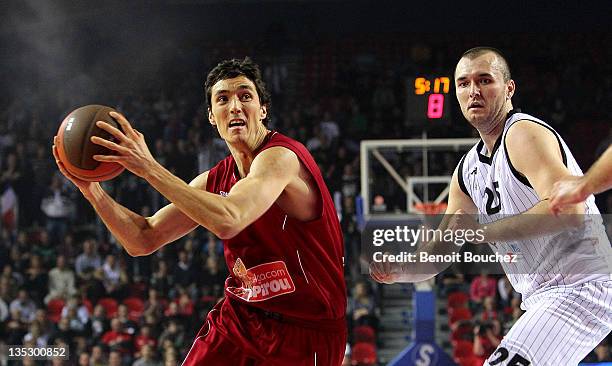 Jiri Welsch, #5 of Belgacom Spirou Basket in action during the 2011-2012 Turkish Airlines Euroleague Regular Season Game Day 8 between Belgacom...