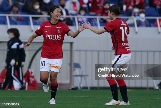 Kozue Ando of Urawa Reds Ladies her team's third goal during the WE League match between Mitsubishi Heavy Industries Urawa Reds Ladies and Mynavi...