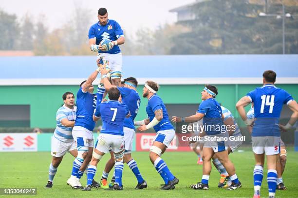Giovanni Licata of Italy catches the ball during the Italy v Argentina - 2021 Autumn Nations Series at Stadio comunale di Monigo on November 13, 2021...