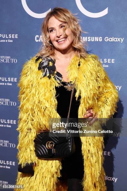 Barbara D'Urso attends the photocall of the Italian premiere of the movie "House Of Gucci" at The Space Cinema Odeon on November 13, 2021 in Milan,...