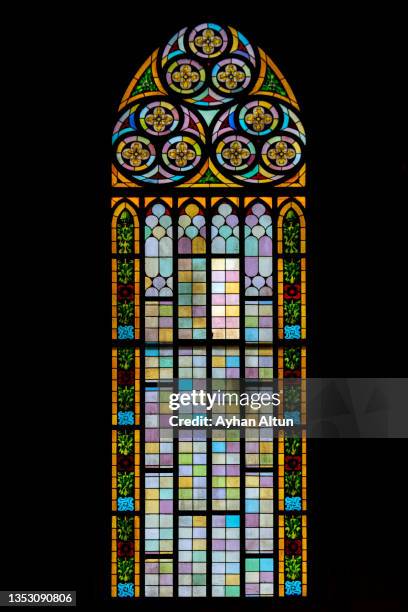 st. anthony of padua church in beyoglu district of istanbul, turkey - buntglas stock-fotos und bilder