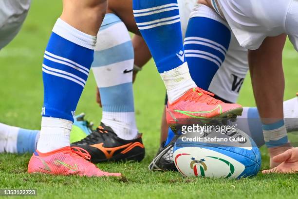 Stephen Vaney of Italy catches the ball during the Italy v Argentina - 2021 Autumn Nations Series at Stadio comunale di Monigo on November 13, 2021...