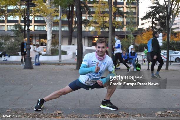 Runner poses before participating in the 20th Madrid Half Marathon on November 14 in Madrid, Spain. Madrid hosts this Sunday its 20th Half Marathon,...