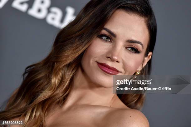 Jenna Dewan attends Baby2Baby 10-Year Gala Presented by Paul Mitchell at Pacific Design Center on November 13, 2021 in West Hollywood, California.