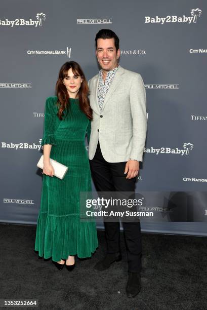 Zooey Deschanel and Jonathan Silver Scott attend the Baby2Baby 10-Year Gala presented by Paul Mitchell on November 13, 2021 in West Hollywood,...