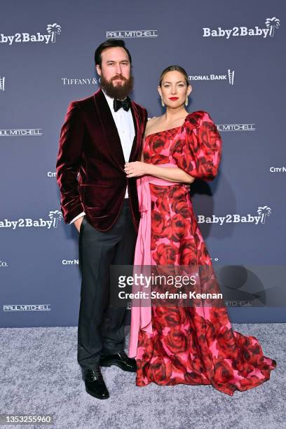 Danny Fujikawa and Kate Hudson attend the Baby2Baby 10-Year Gala presented by Paul Mitchell on November 13, 2021 in West Hollywood, California.