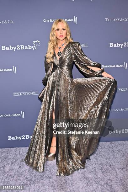 Rachel Zoe attends the Baby2Baby 10-Year Gala presented by Paul Mitchell on November 13, 2021 in West Hollywood, California.