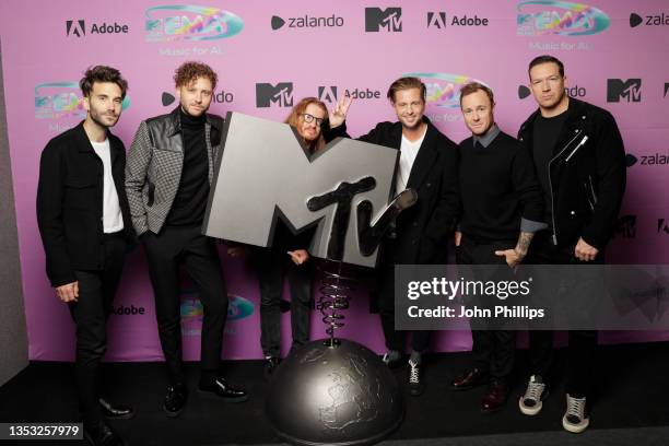 Brian Willett, Eddie Fisher, Zach Filkins, Drew Brown, Ryan Tedder and Brent Kutzle of One Republic in the winners room during the MTV EMAs 2021...