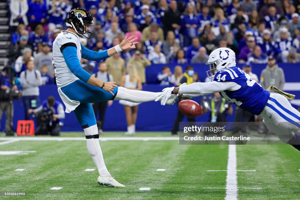Jacksonville Jaguars v Indianapolis Colts