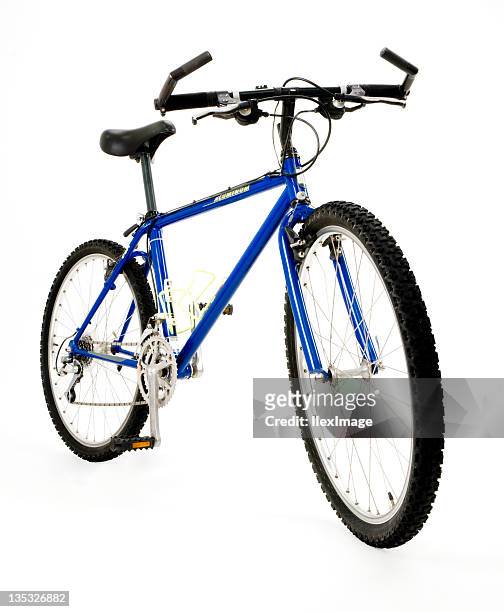 blue mountain bike la - bike white background stockfoto's en -beelden