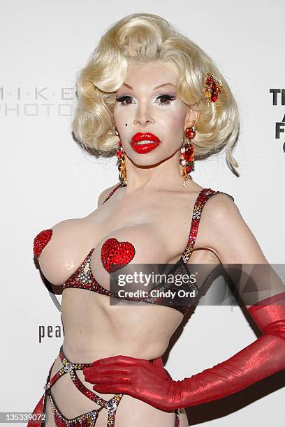 Amanda Lepore attends Mike Ruiz's Birthday bash at the Industry Bar on December 8, 2011 in New York City.