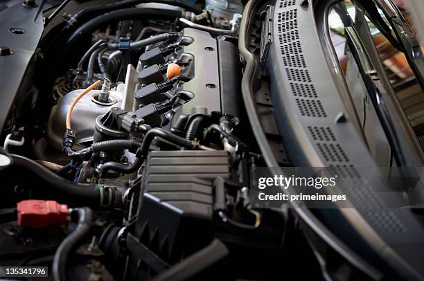 auto-motor - diesel-kraftstoff stock-fotos und bilder