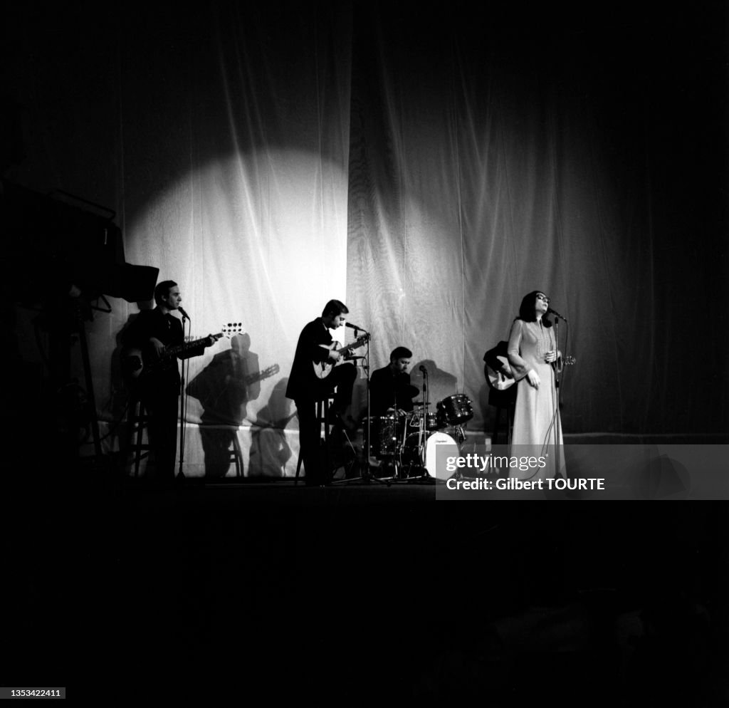 Nana Mouskouri à Cannes en 1969