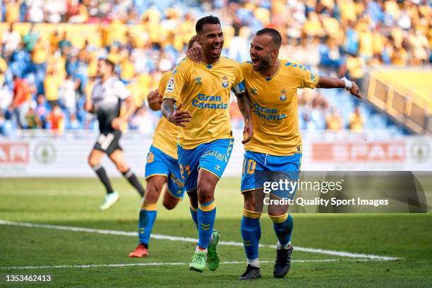 Jonathan Viera of UD Las Palmas celebrate his first goal during the LaLiga Smartbank match between UD Las Palmas and FC Cartagena at Estadio Gran...