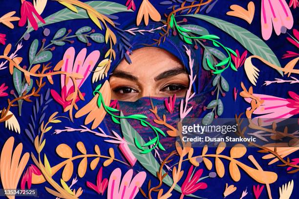 mädchen mit blumigm hijab - frauenrechte stock-grafiken, -clipart, -cartoons und -symbole