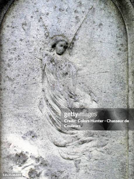 Defunct Angels 406 Forgotten Angel Stock Photos, High-Res Pictures, and Images - Getty ...