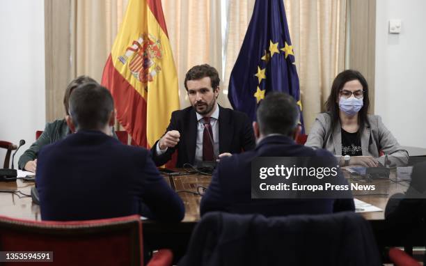 The spokeswoman of the Popular Group in Congress, Cuca Gamarra; the president of the Popular Party, Pablo Casado; and the deputy of the PP, Ana...