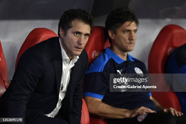 Guillermo Barros Schelotto head coach of Paraguay during a match between Colombia and Paraguay as part of FIFA World Cup Qatar 2022 Qualifiers at...