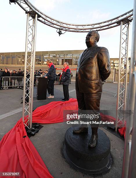 Statue of Arsenal Legend Herbert Chapman is unveiled at Emirates Stadium, one of three iconic statues to be placed at the Emirates Stadium home of...