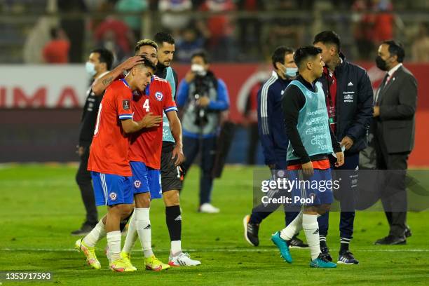 Mauricio Isla of Chile reacts after a match between Chile and Ecuador as part of FIFA World Cup Qatar 2022 Qualifiers at San Carlos de Apoquindo...