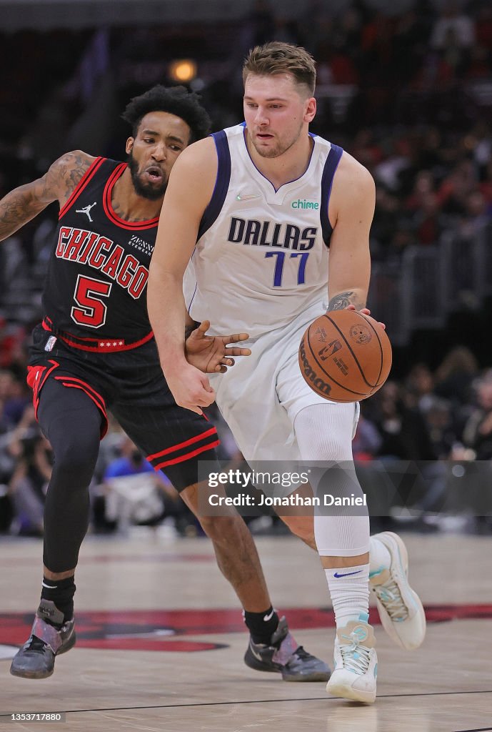 Dallas Mavericks v Chicago Bulls