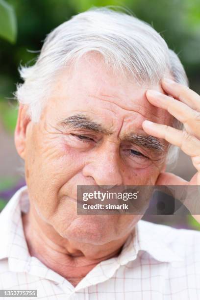Guy Forgetting 306 Man Forgetting Stock Photos, High-Res Pictures, and Images - Getty ...