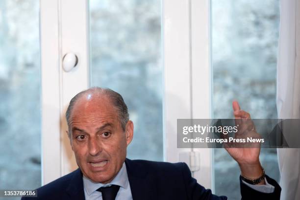 The former president of the PP of the Valencian Community, Francisco Camps, appears at a press conference at the Hotel Helen Berger in Valencia, on...