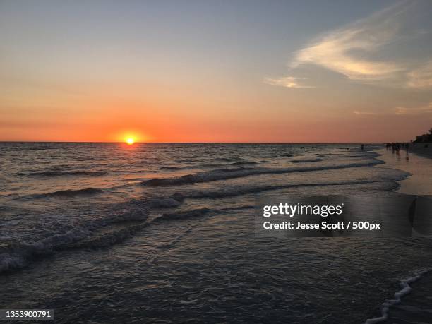 scenic view of sea against sky during sunset,indian shores,florida,united states,usa - clearwater florida foto e immagini stock