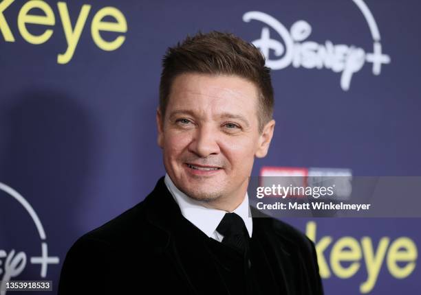 Jeremy Renner attends the Marvel Studios' Los Angeles Premiere of "Hawkeye" at El Capitan Theatre on November 17, 2021 in Los Angeles, California.