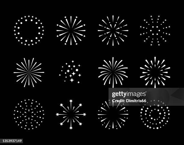 illustrazioni stock, clip art, cartoni animati e icone di tendenza di fuochi d’artificio. set di icone petardi per anniversario, capodanno, festeggia, festival. design piatto su sfondo nero. - firework