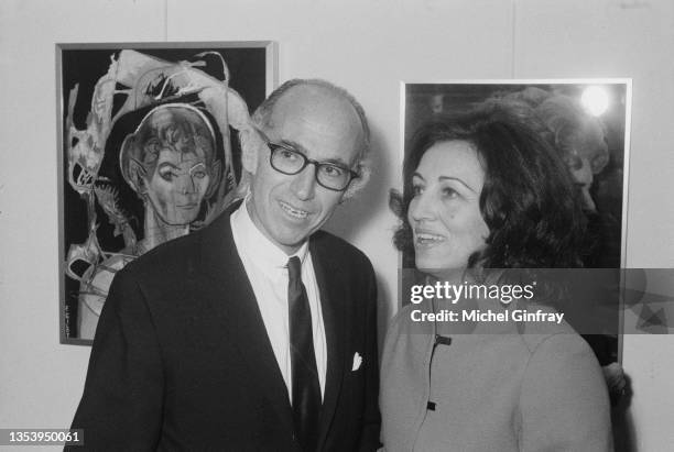 French painter Françoise Gilot and her husband, American medical researcher and virologist Jonas Salk .