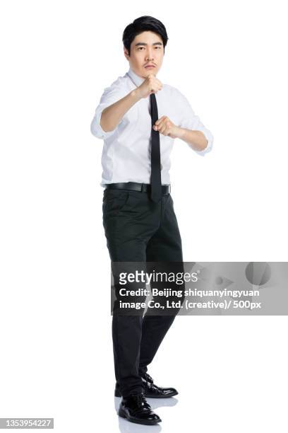 kung fu business man - fighting stance 個照�片及圖片檔