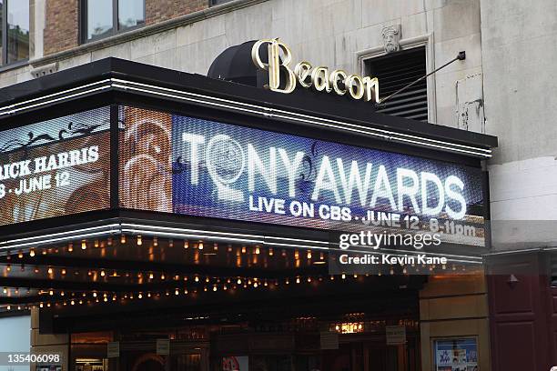 General view of atmosphere during the 65th Annual Tony Awards at the Beacon Theatre on June 12, 2011 in New York City.