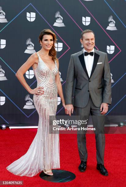 Cristina Bernal and Alan Tacher attend The 22nd Annual Latin GRAMMY Awards at MGM Grand Garden Arena on November 18, 2021 in Las Vegas, Nevada.