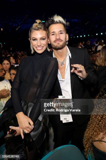 Stefanía Roitman and Ricky Montaner attend The 22nd Annual Latin GRAMMY Awards at MGM Grand Garden Arena on November 18, 2021 in Las Vegas, Nevada.