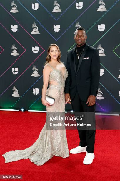 Leydis Serrano and Jorge Soler attend The 22nd Annual Latin GRAMMY Awards at MGM Grand Garden Arena on November 18, 2021 in Las Vegas, Nevada.