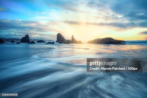 Face Rjock Face Rock State Scenic Viewpoint Photos and Premium High Res Pictures ...