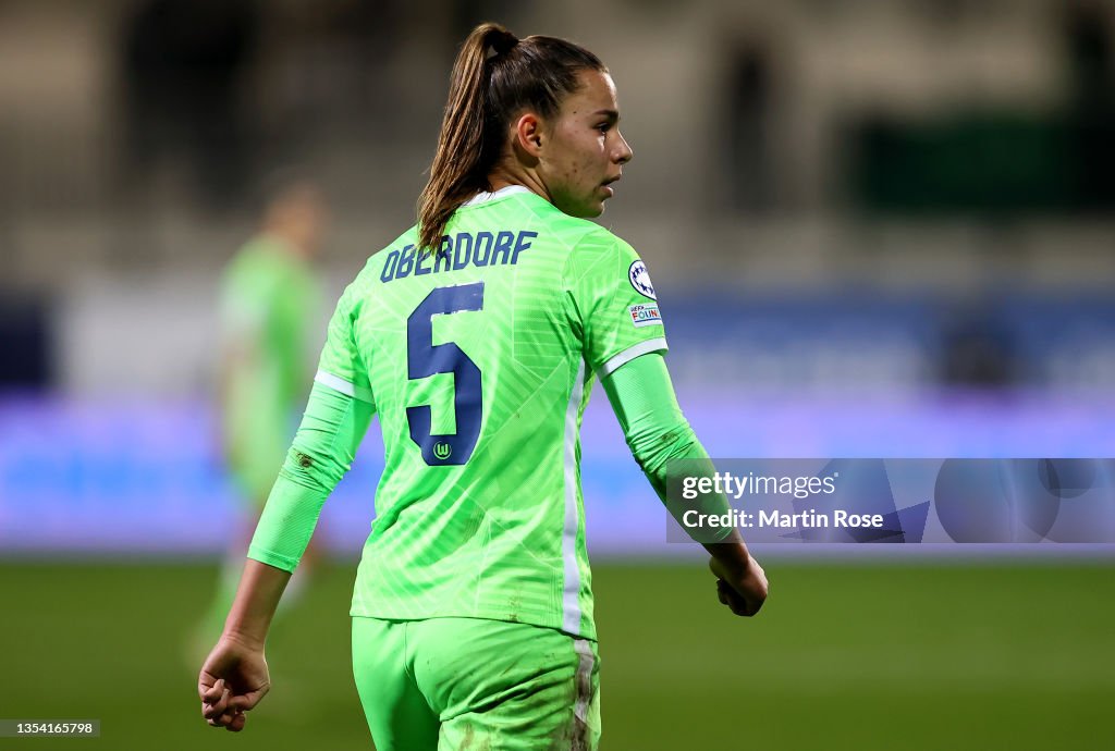 VfL Wolfsburg v Juventus: Group A - UEFA Women's Champions League