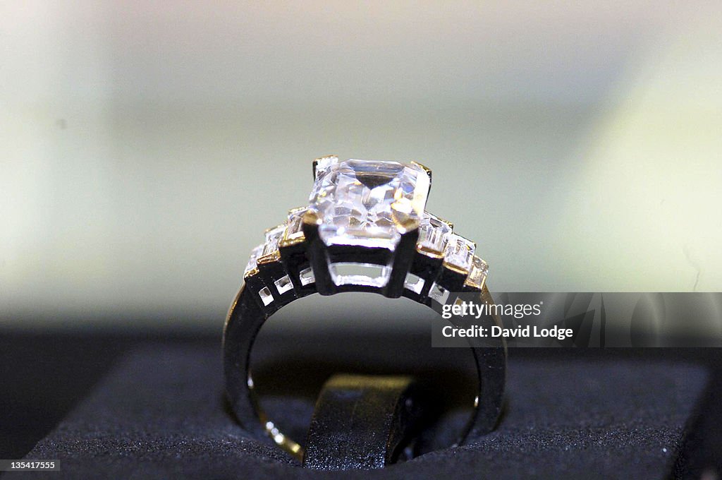 ASDA Unveils Copy of Camilla Parker Bowles' Engagement Ring