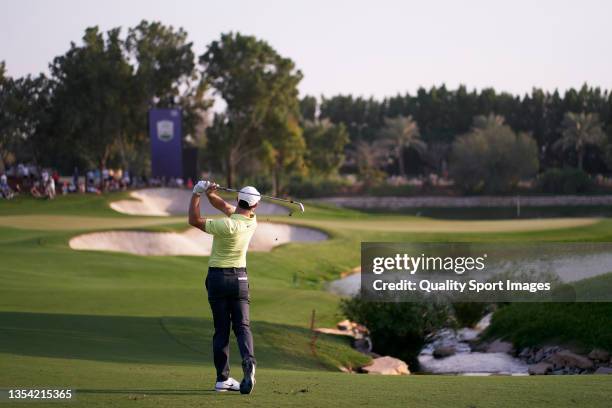 Rory McIlroy of Northern Ireland plays a shot during Day Two of The DP World Tour Championship at Jumeirah Golf Estates on November 19, 2021 in...